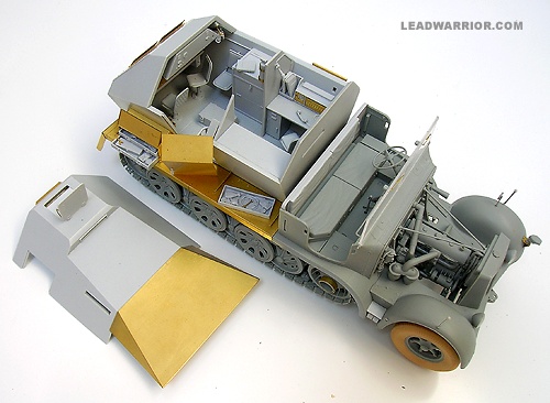 Sd.Kfz.7/3 Feuerleitpanzer fur V-2 Raketen (V-2 Rocket Command Vehicle) LEADWARRIOR 1/35 Resin Kit